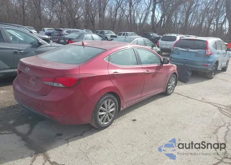 2014 Hyundai Elantra Se z USA, uszkodzony, nr VIN 5NPDH4AE2EH495663